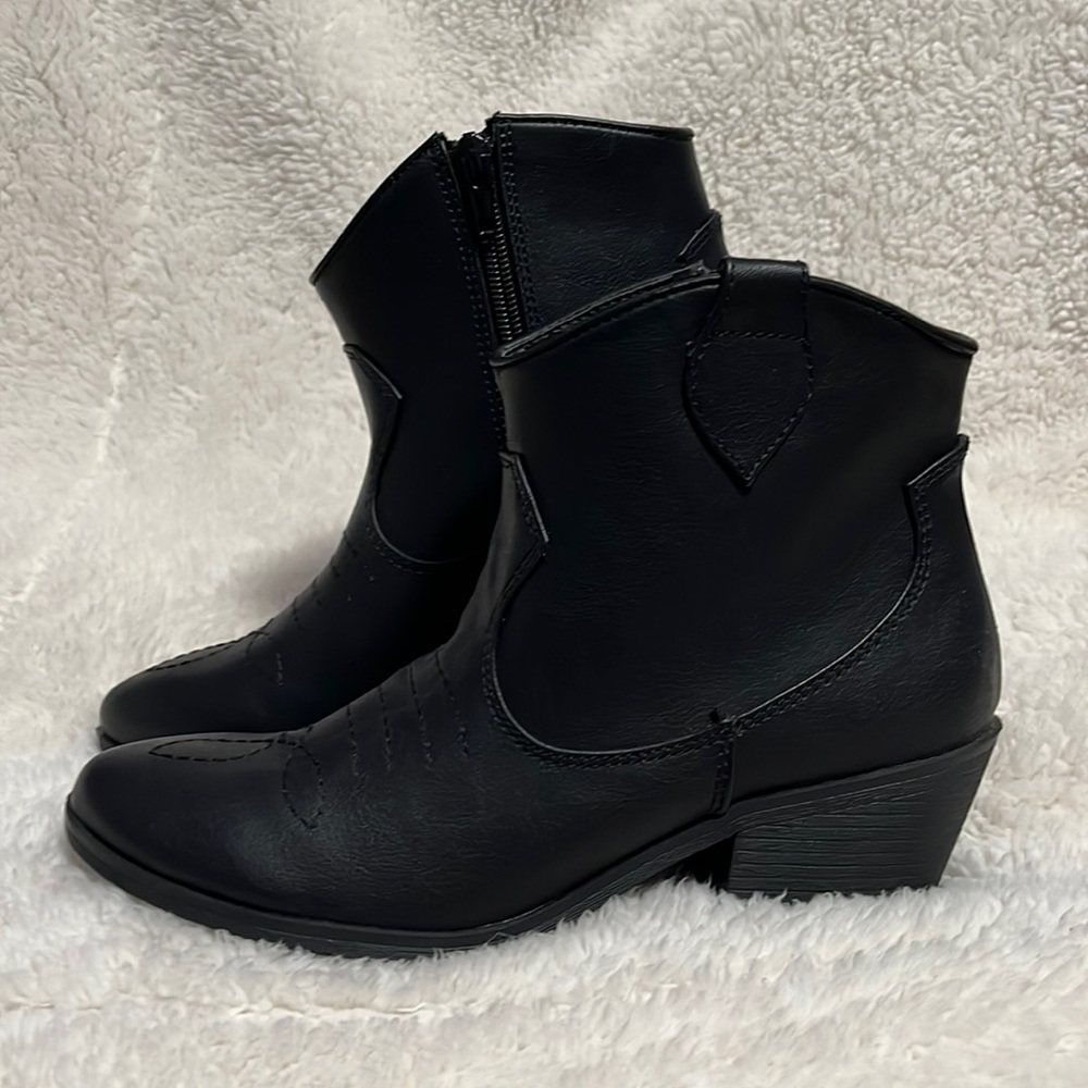 Rampage Black Boots